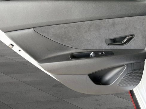 Used 2025 Hyundai Elantra N FWD image 12