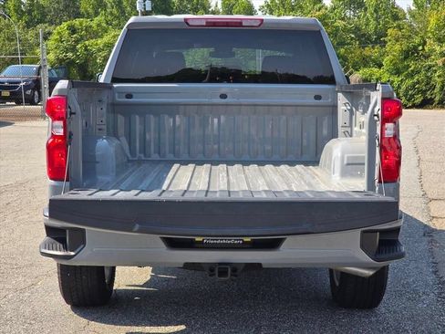 Used 2025 Chevrolet Silverado 1500 Custom RWD image 26