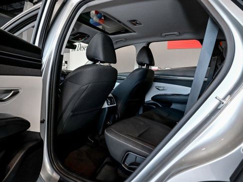 Used 2022 Hyundai Tucson SEL w/ Convenience Package image 18