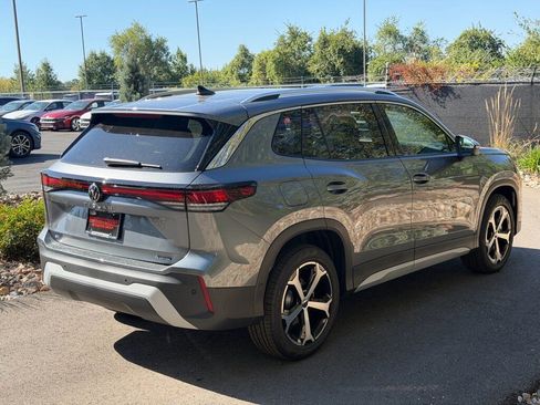 New 2026 Volkswagen Tiguan SE image 5