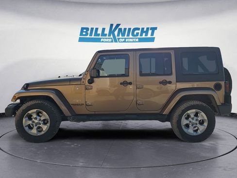 Used 2015 Jeep Wrangler Unlimited Sahara w/ Connectivity Group image 2