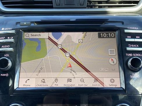 Used 2024 Nissan Murano SL image 10