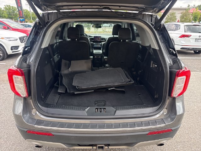 Used 2022 Ford Explorer Limited w/ Equipment Group 301A AWD/4WD image 23