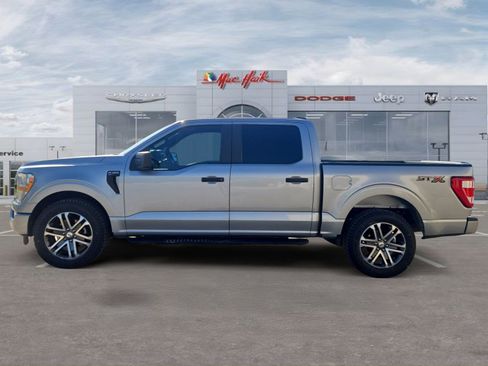 Used 2022 Ford F150 XL w/ STX Appearance Package RWD image 2