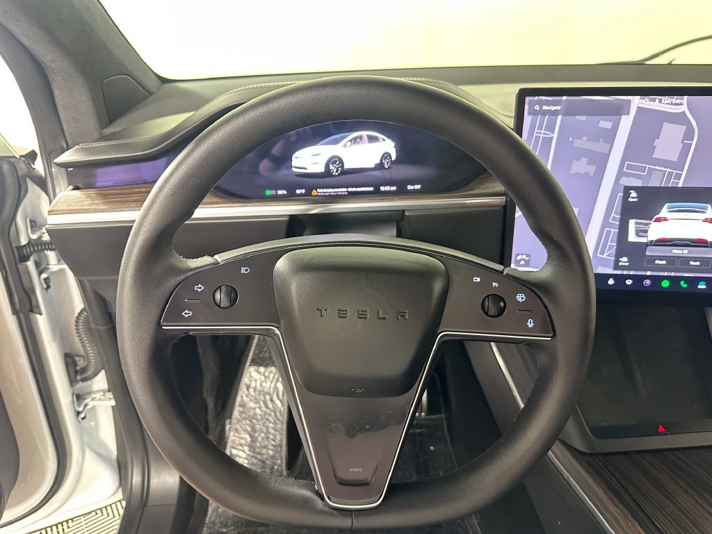 Used 2022 Tesla Model X AWD/4WD image 30