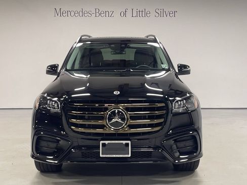 Used 2026 Mercedes-Benz GLS 450 4MATIC image 9