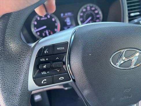 Used 2019 Hyundai Sonata SE FWD image 16