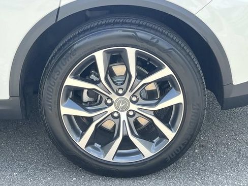 Used 2023 Acura MDX SH-AWD w/ Technology Package image 11