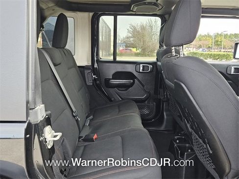 Used 2020 Jeep Wrangler Unlimited Rubicon image 14