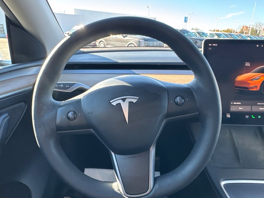 Used 2023 Tesla Model Y Long Range AWD/4WD image 15