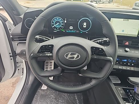 New 2026 Hyundai Elantra Sport FWD image 15