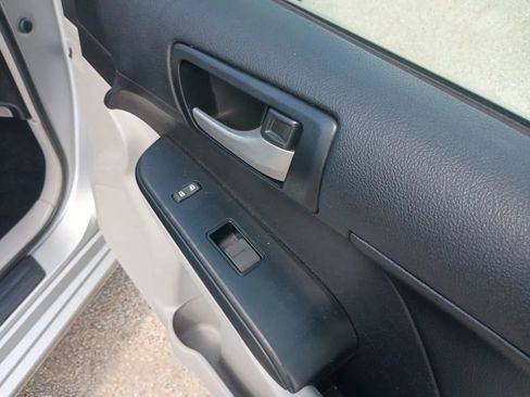 Used 2014 Toyota Camry LE w/ Fleet Convenience Package FWD image 18