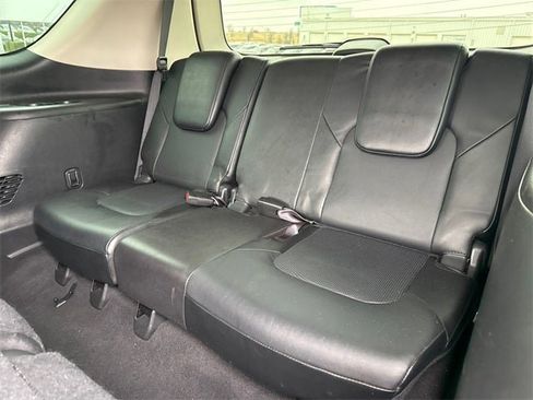 Used 2018 Nissan Armada Platinum w/ Interior Lighting Package image 19