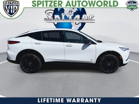 New 2026 Buick Envista Sport Touring FWD image 10