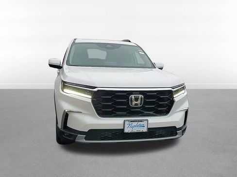 New 2025 Honda Pilot Touring image 25