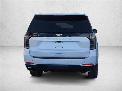 Certified 2025 Chevrolet Suburban High Country image 6