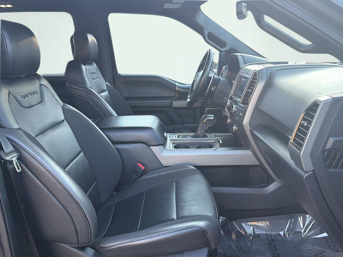 Used 2019 Ford F150 Raptor w/ Equipment Group 802A Luxury AWD/4WD image 15