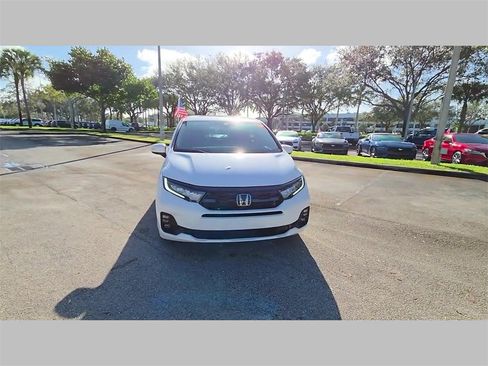 Used 2025 Honda Odyssey Touring image 38