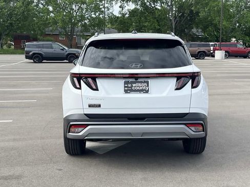 New 2026 Hyundai Tucson Limited FWD image 6