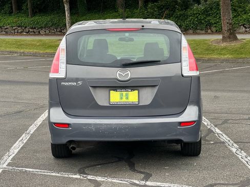 Used 2010 MAZDA MAZDA5 Sport FWD image 4