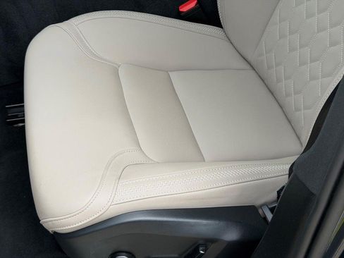 Certified 2026 Volvo XC90 B6 Plus AWD/4WD image 22