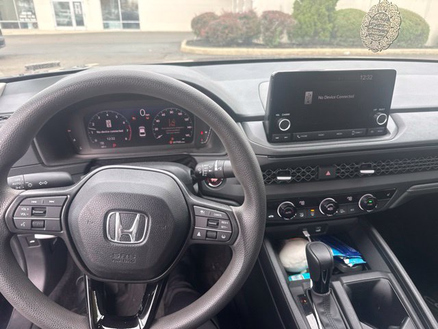 Used 2025 Honda Accord SE image 3