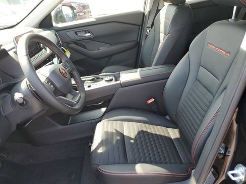 New 2026 Nissan Rogue SV AWD/4WD image 19