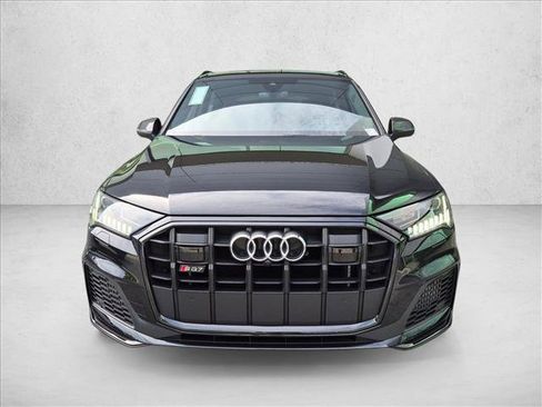 Used 2024 Audi SQ7 Premium Plus AWD/4WD image 2