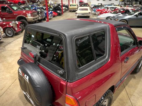 Used 1999 Chevrolet Tracker 2WD Convertible w/ Preferred Equipment Group 2 image 20