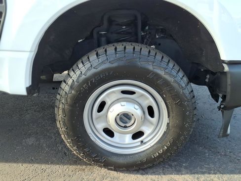 Used 2023 Ford F350 XL image 9