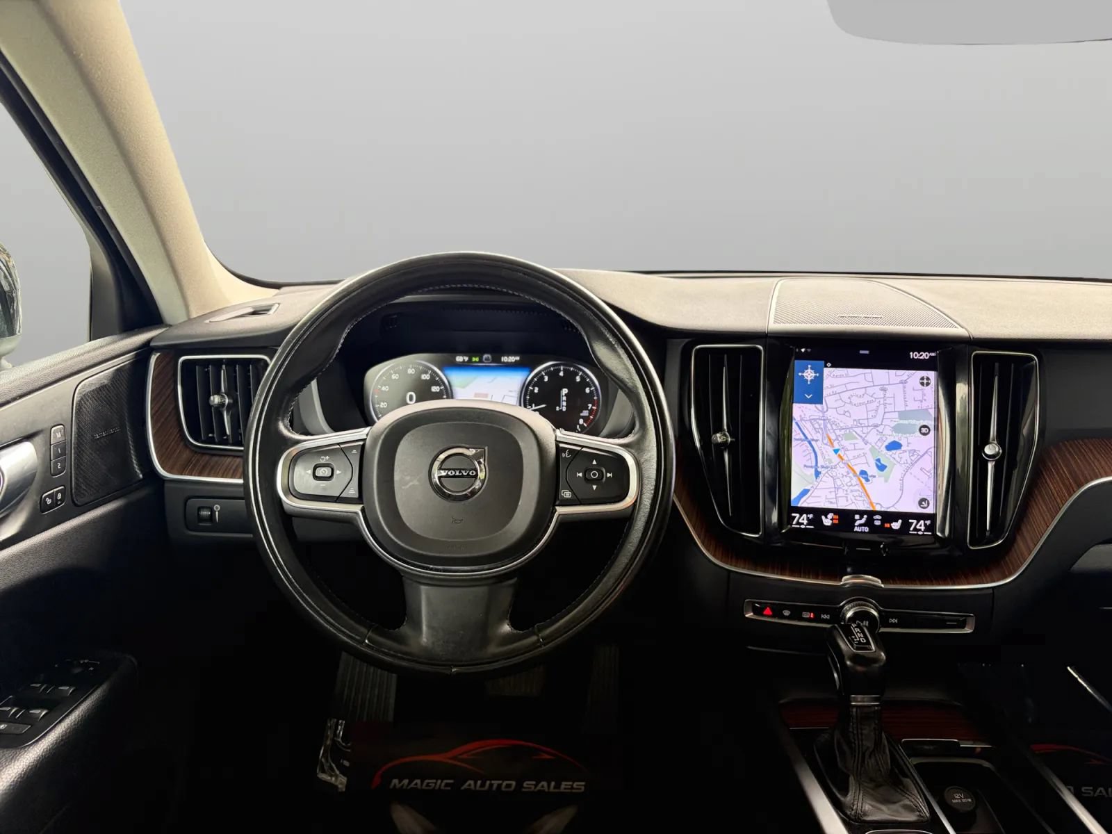 Used 2021 Volvo XC60 T5 Momentum w/ Protection Package Premier AWD/4WD image 27