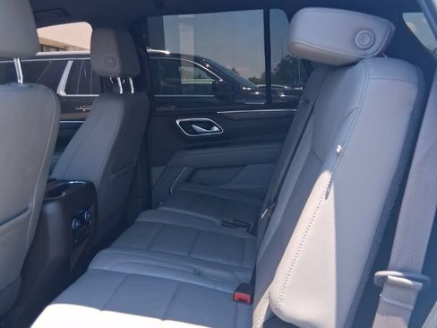 Used 2021 Chevrolet Tahoe Z71 AWD/4WD image 10