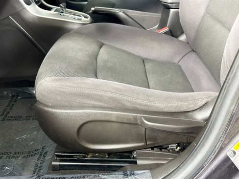 Used 2013 Chevrolet Cruze LT w/ All-Star Edition image 19