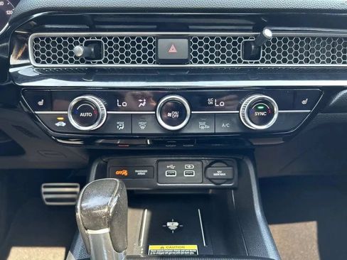 Used 2022 Honda Civic Sport Touring image 16