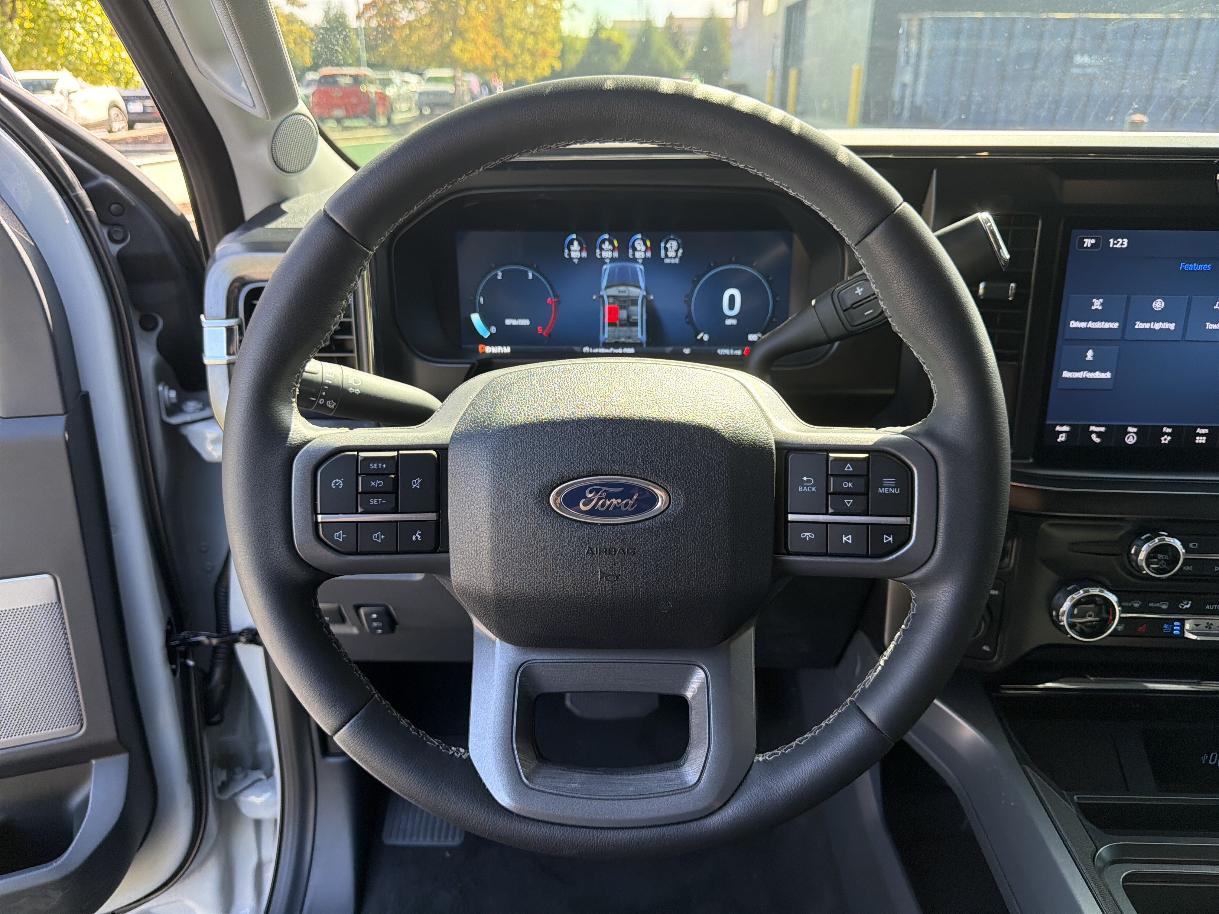 Used 2026 Ford F250 Lariat AWD/4WD image 9
