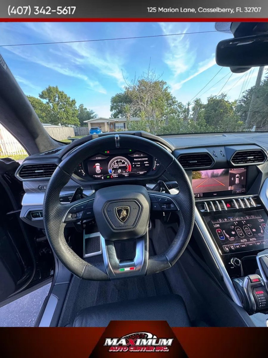 Used 2019 Lamborghini Urus AWD/4WD image 10