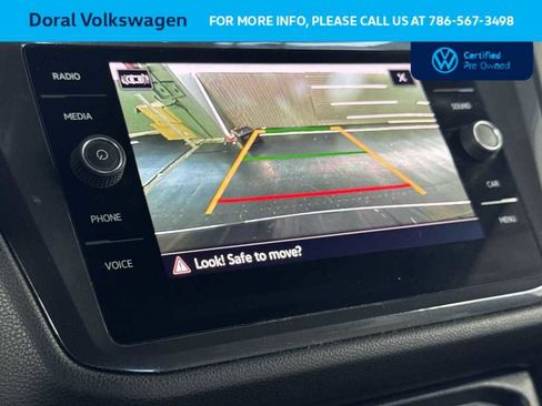 Used 2023 Volkswagen Tiguan SE FWD image 19