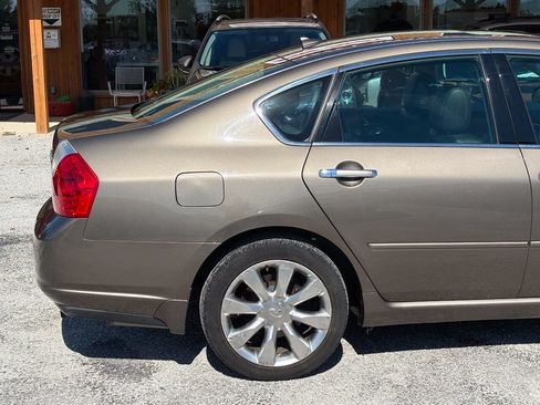 Used 2007 INFINITI M35 x w/ Technology Pkg AWD/4WD image 16