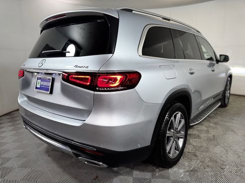 Used 2022 Mercedes-Benz GLS 450 4MATIC image 7