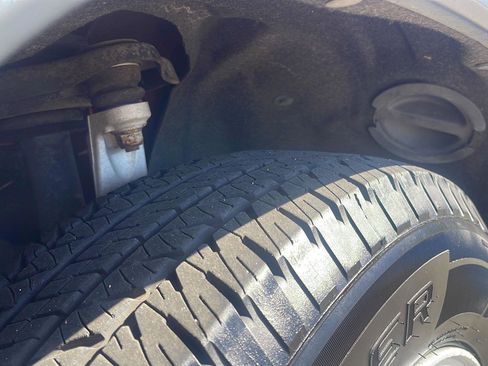 Used 2018 Jeep Grand Cherokee Laredo image 10