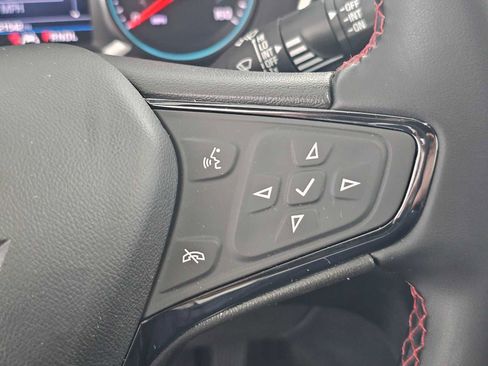 Used 2023 Chevrolet Equinox RS image 28