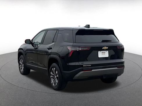 Used 2025 Chevrolet Equinox LT image 11