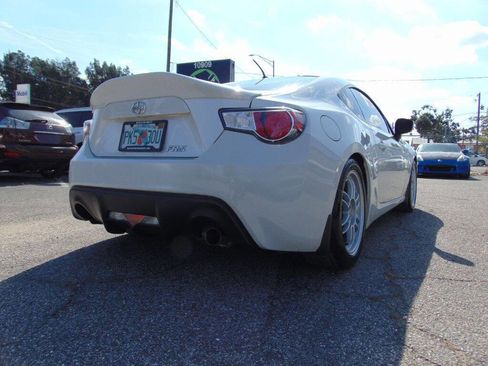 Used 2014 Scion FR-S image 8