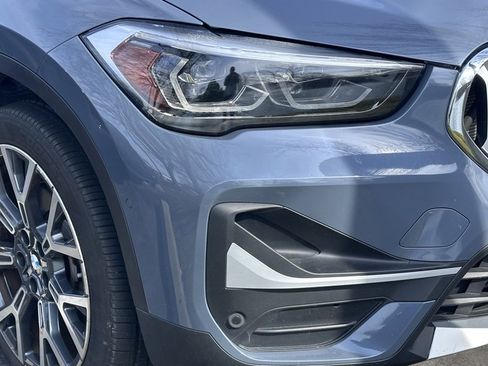 Used 2021 BMW X1 xDrive28i w/ Premium Package image 2