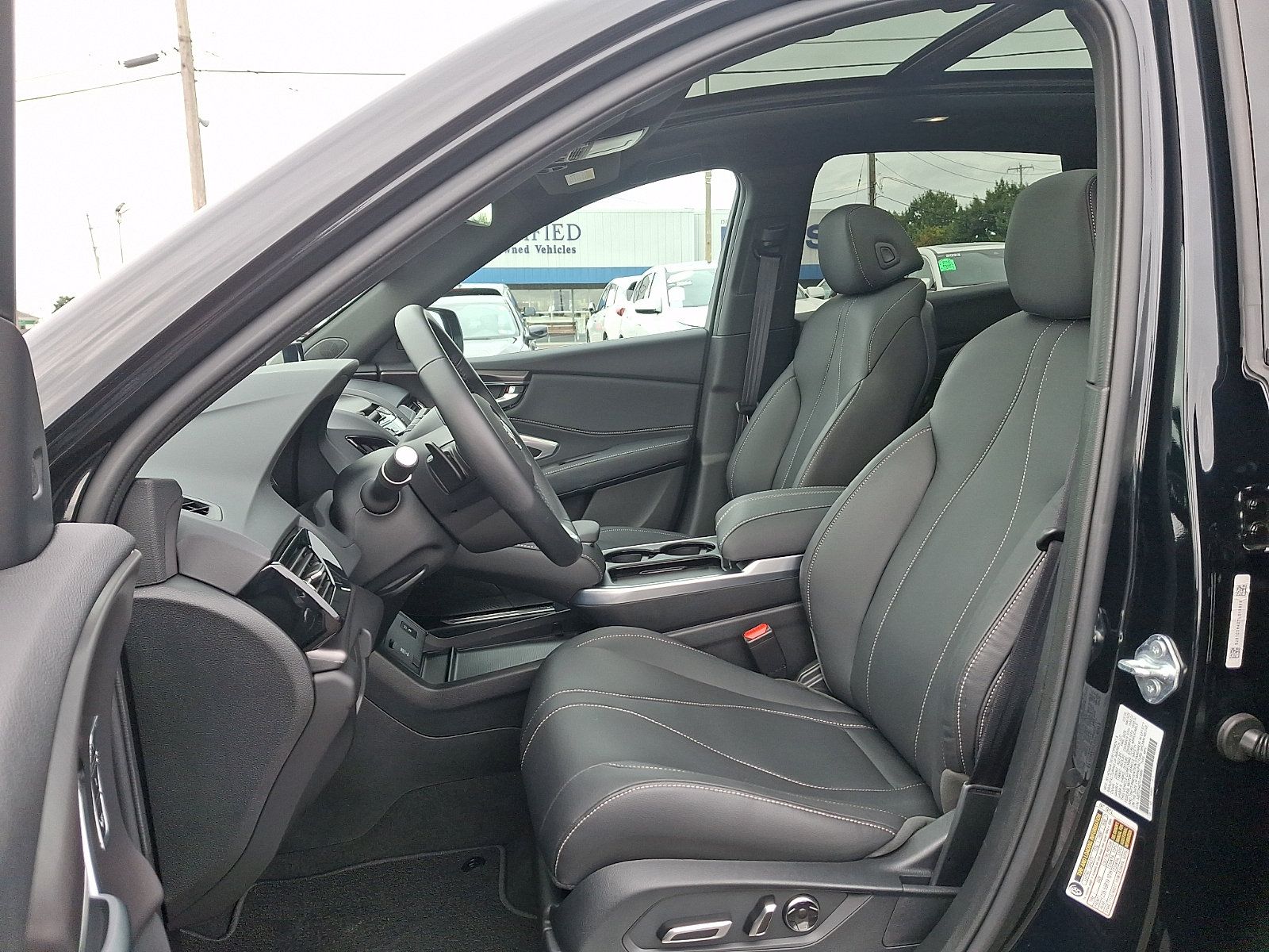Certified 2026 Acura RDX SH-AWD image 13