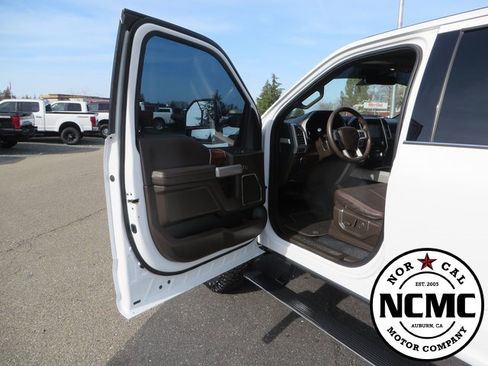 Used 2017 Ford F350 King Ranch w/ King Ranch Ultimate Package image 20