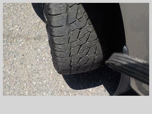 Used 2009 Toyota RAV4 4WD image 10