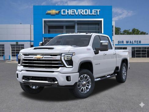 New 2026 Chevrolet Silverado 2500 LT w/ Z71 Chrome Sport Edition AWD/4WD image 7