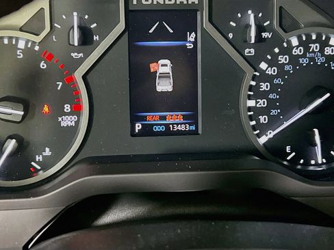 Used 2022 Toyota Tundra SR5 w/ SR5 Premium Package AWD/4WD image 12