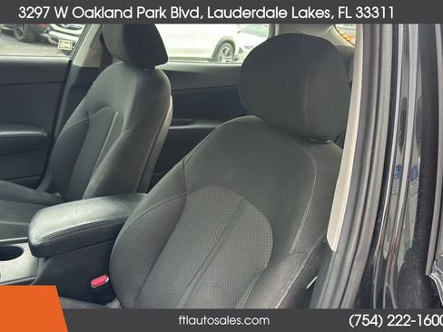 Used 2017 Kia Optima LX FWD image 38